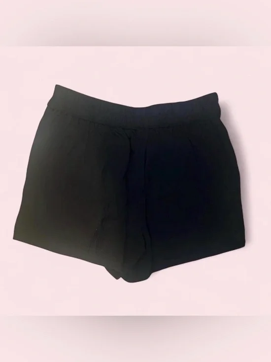 A New Day NWT High-Waist Black Women’s Tailored Shorts. Size Medium - Picture 3 of 4
